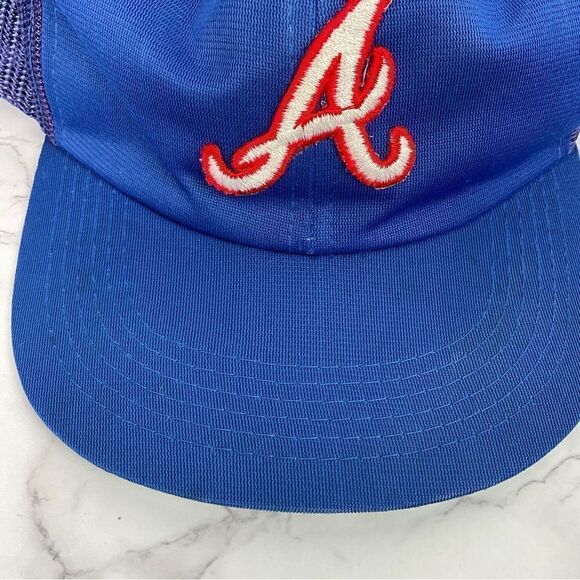 Atlanta Braves Vintage Blue Snapback Trucker Hat Cap - Picture 2 of 6